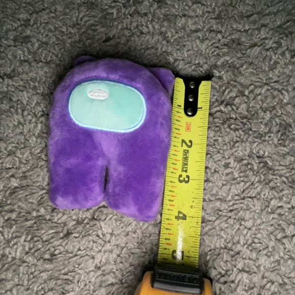 Amoung US Plushie Squeaky Toy - Picture 3 of 4
